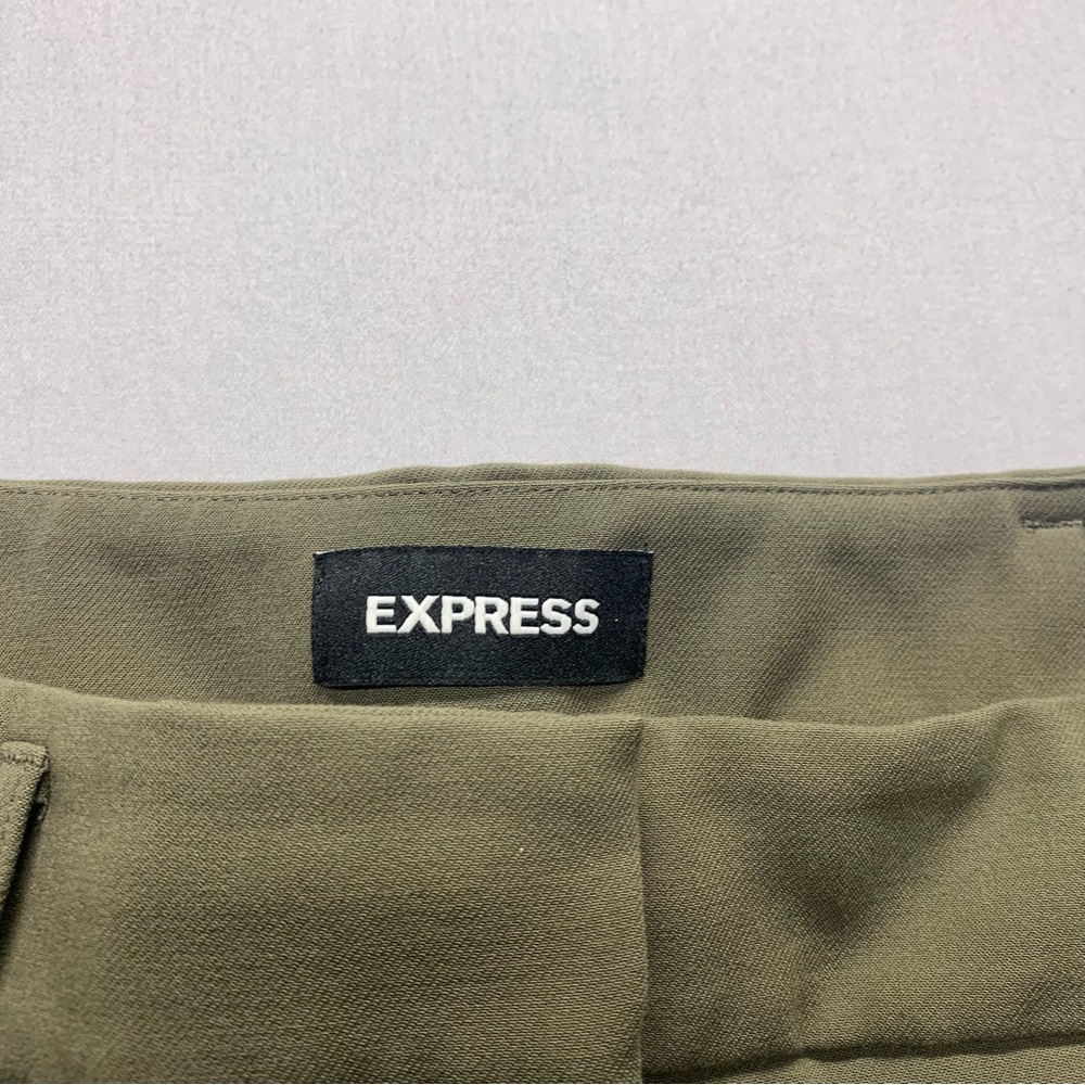 Express Women’s  Cargo Pants in Olive Size 12R - Picture 2 of 11